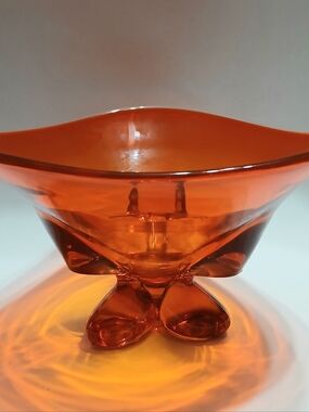 Vintage Viking Art Glass Bowl 3 Footed Pedestal Base Orange Flare Candy Dish
